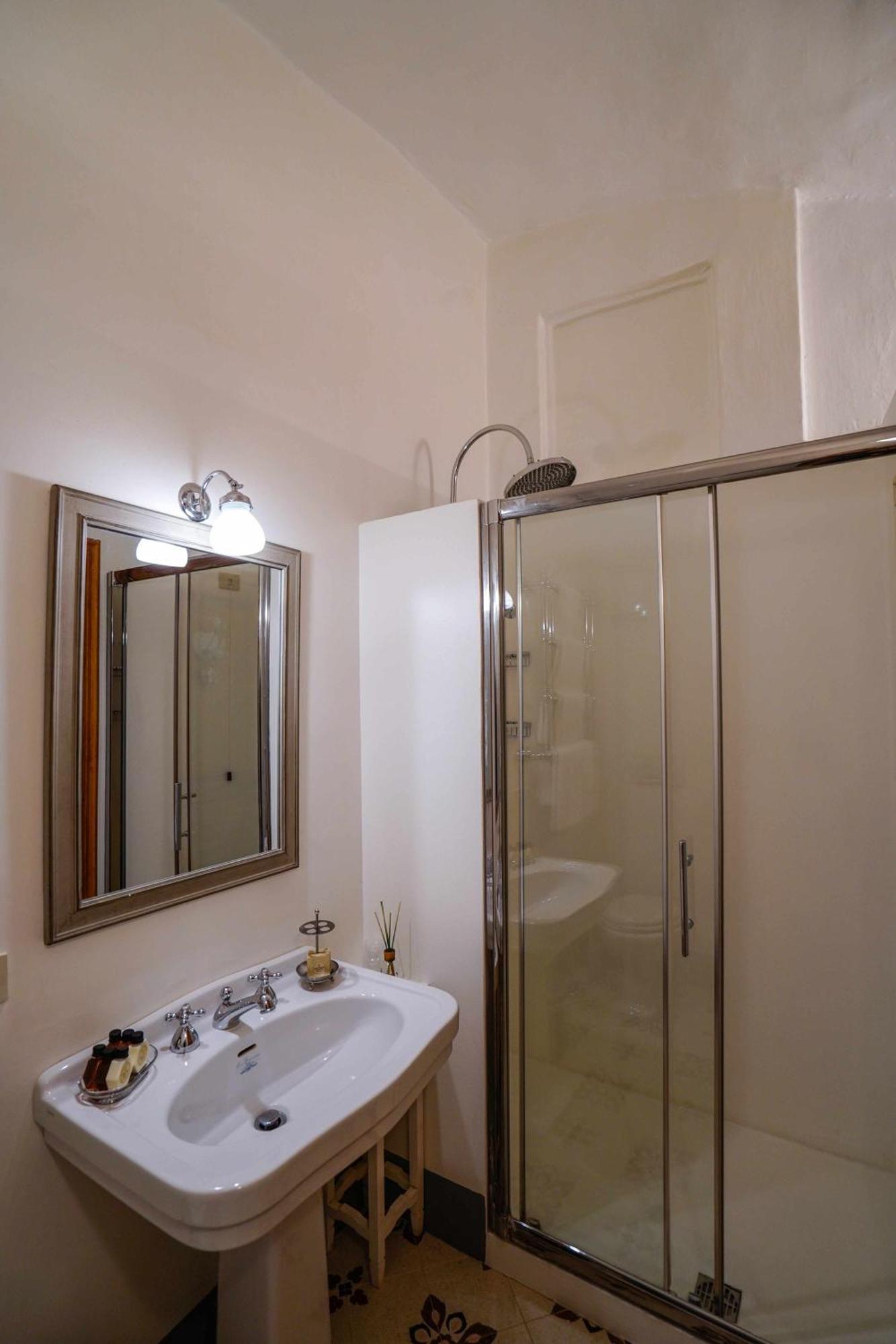 Dormiusa Bordighera Luaran gambar